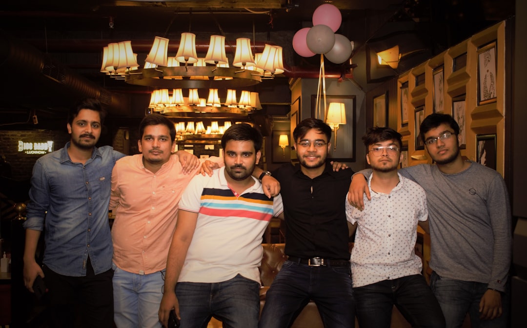 Presentamos Linguin: Traductor con IA para Mac, iPhone y Chrome